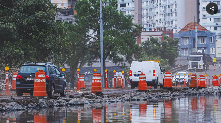 Prefeitura de Porto Alegre abre comporta para esvaziar capital gaúcha; SIGA